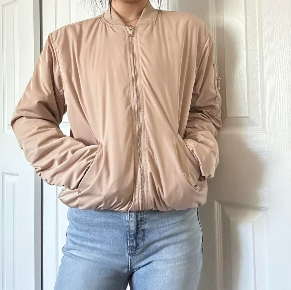 H&M Beige Bomber Jacket
